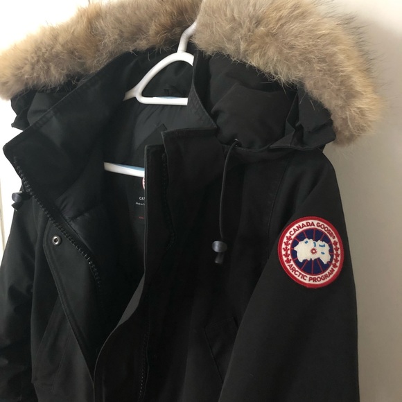Canada goose jacket!! - Picture 4 of 4